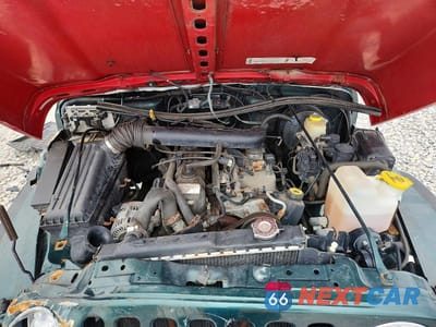 Zdjęcie 12 z 14 samochodu: 2000 JEEP WRANGLER / TJ VIN:1J4FA49S4YP787048 - miniatura