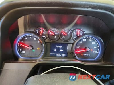 Zdjęcie 9 z 12 samochodu: 2019 CHEVROLET SILVERADO C1500 VIN:3GCNWAEH4KG228395 - miniatura