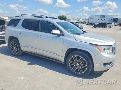 Czwarte zdjęcie samochodu z boku: 2017 GMC ACADIA DENALI VIN:1GKKNXLS2HZ293363 - miniatura