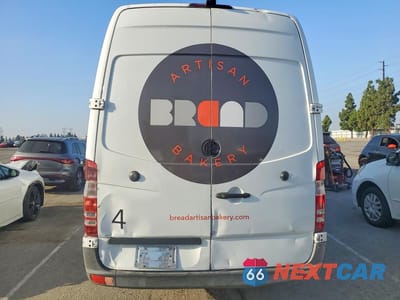 Zdjęcie 6 z 13 samochodu: 2016 MERCEDES-BENZ SPRINTER 2500 VIN:WD3PE8DDXGP190591 - miniatura