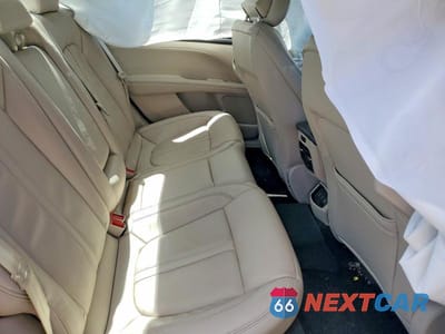 Zdjęcie 10 z 12 samochodu: 2019 LINCOLN MKZ RESERVE I VIN:3LN6L5C94KR629381 - miniatura