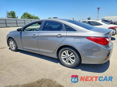 Drugie zdjęcie samochodu z przodu: 2014 HYUNDAI SONATA GLS VIN:5NPEB4AC5EH926226 - miniatura