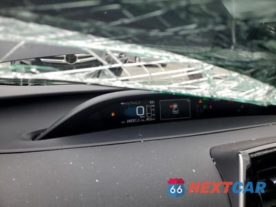 Zdjęcie 9 z 13 samochodu: 2020 TOYOTA PRIUS XLE VIN:JTDKARFU4L3115787 - miniatura