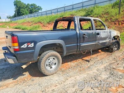 Trzecie zdjęcie samochodu z tyłu: 2006 GMC SIERRA K2500 HEAVY DUTY VIN:1GTHK23U86F271336 - miniatura