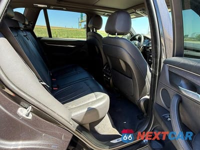 Zdjęcie 6 z 10 samochodu: 2018 BMW X5 XDR40E VIN:5UXKT0C54J0W02939 - miniatura
