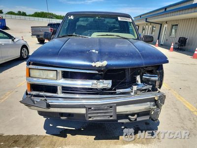 Piąte zdjęcie samochodu w środku: 1996 CHEVROLET SILVERADO VIN:2GCEK19R0T1245302 - miniatura