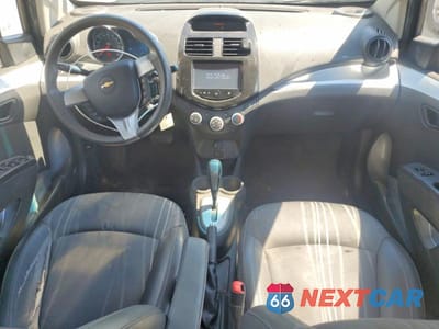 Zdjęcie 8 z 12 samochodu: 2014 CHEVROLET SPARK 1LT VIN:KL8CD6S93EC522085 - miniatura