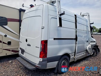 Trzecie zdjęcie samochodu z tyłu: 2022 MERCEDES-BENZ SPRINTER 2500 VIN:W1Y4DBHY7NT096478 - miniatura