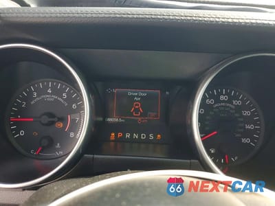 Zdjęcie 9 z 13 samochodu: 2019 FORD MUSTANG VIN:1FA6P8TH1K5203190 - miniatura