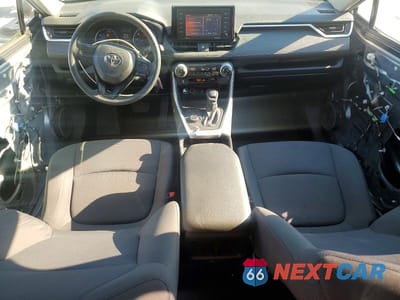 Zdjęcie 8 z 14 samochodu: 2020 TOYOTA RAV4 LE VIN:JTMMWRFV7LD053590 - miniatura