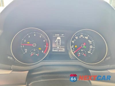 Zdjęcie 9 z 12 samochodu: 2016 VOLKSWAGEN PASSAT S VIN:1VWAT7A35GC062237 - miniatura