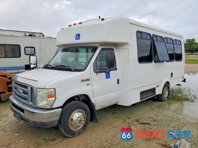 2014 FORD ECONOLINE E450 SUPER DUTY CUTAWAY VAN 1FDEE4FL9EDA66011 - główne zdjęcie licytacji z USA - miniatura