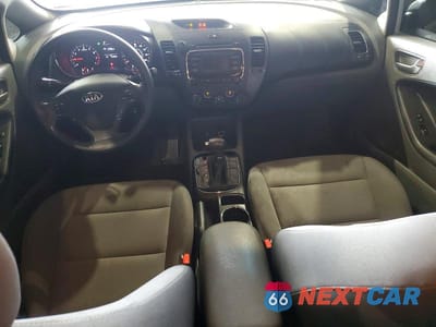 Zdjęcie 8 z 12 samochodu: 2018 KIA FORTE LX VIN:3KPFK4A70JE209884 - miniatura