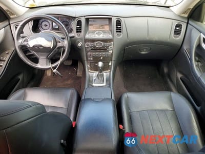 Zdjęcie 8 z 13 samochodu: 2017 INFINITI QX50 BASE VIN:JN1BJ0RR4HM414333 - miniatura