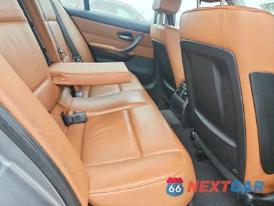 Zdjęcie 10 z 12 samochodu: 2011 BMW 328 XI VIN:WBAPK7C5XBF082860 - miniatura