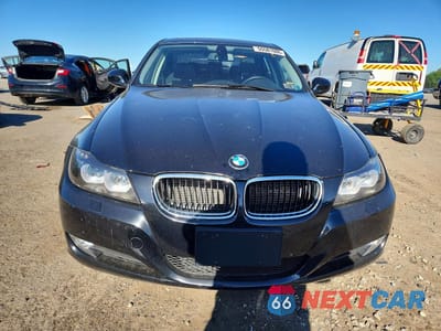 Piąte zdjęcie samochodu w środku: 2011 BMW 328 XI SULEV VIN:WBAPK5G56BNN80896 - miniatura