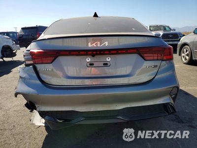 Zdjęcie 6 z 12 samochodu: 2023 KIA FORTE GT LINE VIN:3KPF54AD4PE594114 - miniatura