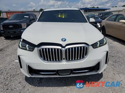 Piąte zdjęcie samochodu w środku: 2025 BMW X5 XDRIVE50E VIN:5UX43EU00S9X36658 - miniatura