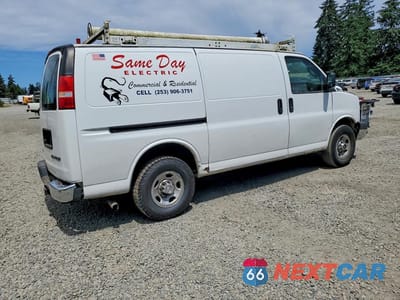 Trzecie zdjęcie samochodu z tyłu: 2016 CHEVROLET EXPRESS G2500 VIN:1GCWGAFF3G1209941 - miniatura