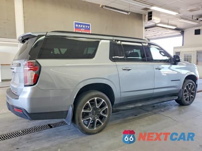 Trzecie zdjęcie samochodu z tyłu: 2024 CHEVROLET SUBURBAN K1500 RST VIN:1GNSKEKT0RR134501 - miniatura