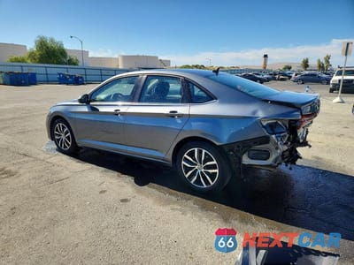 Drugie zdjęcie samochodu z przodu: 2025 VOLKSWAGEN JETTA SE VIN:3VW7X7BU2SM052388 - miniatura