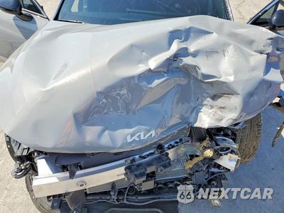 Zdjęcie 11 z 12 samochodu: 2026 KIA K5 GT LINE VIN:KNAG64J70T5454849 - miniatura