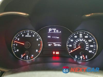 Zdjęcie 9 z 12 samochodu: 2017 KIA FORTE LX VIN:3KPFK4A7XHE111004 - miniatura