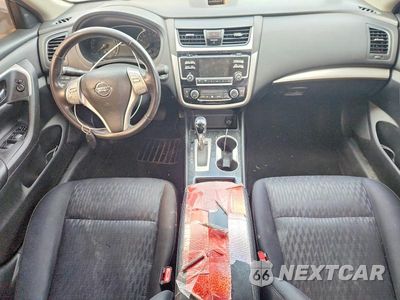 Zdjęcie 8 z 12 samochodu: 2018 NISSAN ALTIMA 2.5 SV VIN:1N4AL3AP5JC105051 - miniatura