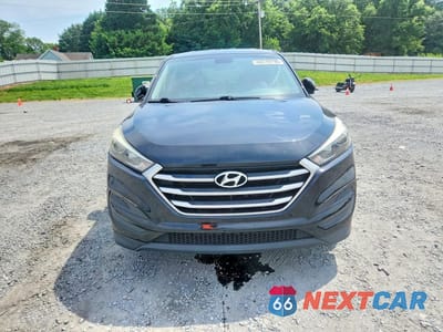 Piąte zdjęcie samochodu w środku: 2018 HYUNDAI TUCSON SE VIN:KM8J23A41JU700603 - miniatura