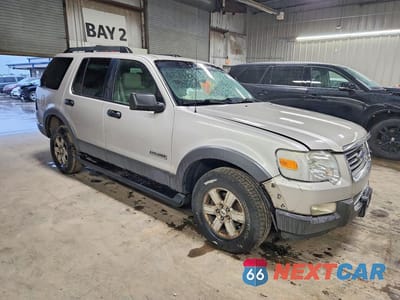 Czwarte zdjęcie samochodu z boku: 2006 FORD EXPLORER XLT VIN:1FMEU73E46UA87926 - miniatura
