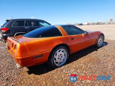 Trzecie zdjęcie samochodu z tyłu: 1991 CHEVROLET CORVETTE VIN:1G1YY2386M5102364 - miniatura