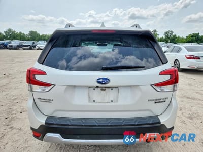Zdjęcie 6 z 13 samochodu: 2021 SUBARU FORESTER TOURING VIN:JF2SKAXC7MH546697 - miniatura