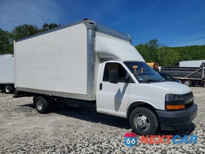 Czwarte zdjęcie samochodu z boku: 2020 CHEVROLET EXPRESS DELIVERY TRUCK VIN:1HA3GTCG1LN006816 - miniatura