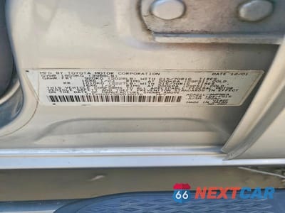 Zdjęcie 13 z 13 samochodu: 2002 TOYOTA RAV4 BASE VIN:JTEHH20V326038076 - miniatura