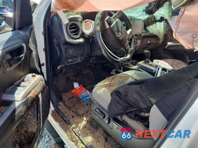 Zdjęcie 8 z 12 samochodu: 2021 TOYOTA TACOMA SR5 V6 VIN:5TFAZ5CN2MX110236 - miniatura