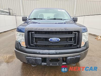 Piąte zdjęcie samochodu w środku: 2013 FORD F150 SUPER CAB VIN:1FTEX1EM6DFB77609 - miniatura