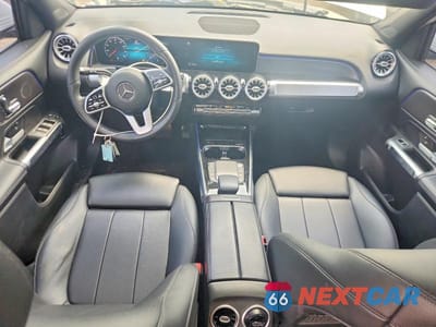 Zdjęcie 8 z 12 samochodu: 2021 MERCEDES-BENZ GLB 250 VIN:W1N4M4GBXMW106309 - miniatura