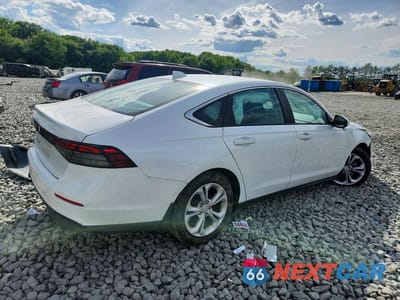 Trzecie zdjęcie samochodu z tyłu: 2025 HONDA ACCORD LX VIN:1HGCY1F26SA004363 - miniatura