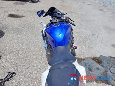 Zdjęcie 6 z 9 samochodu: 2016 SUZUKI GSX-R1000 VIN:JS1GT78A7G2100228 - miniatura