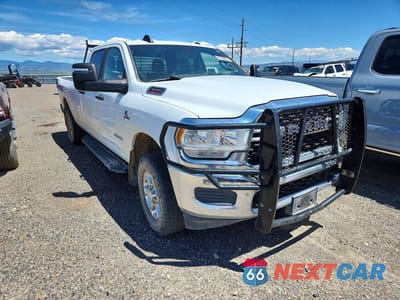 Czwarte zdjęcie samochodu z boku: 2023 RAM 3500 BIG HORN VIN:3C63R3HL6PG552294 - miniatura