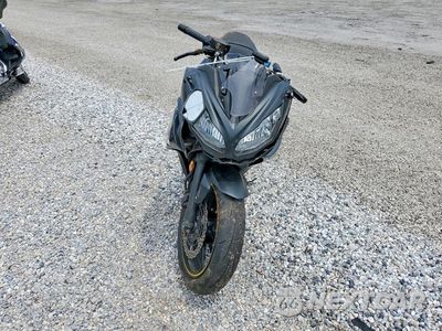 Drugie zdjęcie samochodu z przodu: 2013 KAWASAKI EX650 F VIN:JKAEXEF17DDA05884 - miniatura