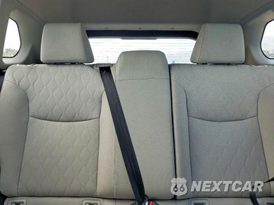 Zdjęcie 10 z 13 samochodu: 2026 TOYOTA COROLLA CROSS L VIN:7MUAAAAG7TV182466 - miniatura