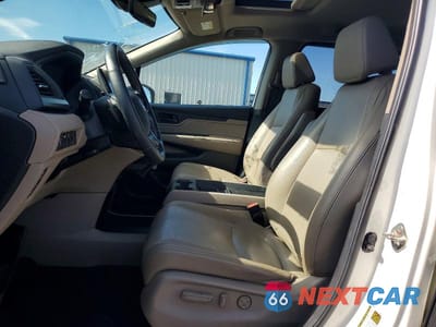 Zdjęcie 7 z 13 samochodu: 2018 HONDA ODYSSEY EXL VIN:5FNRL6H77JB055308 - miniatura
