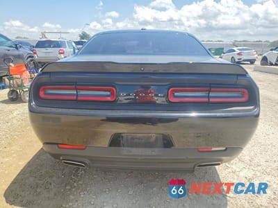 Zdjęcie 6 z 12 samochodu: 2020 DODGE CHALLENGER SXT VIN:2C3CDZAG9LH206388 - miniatura