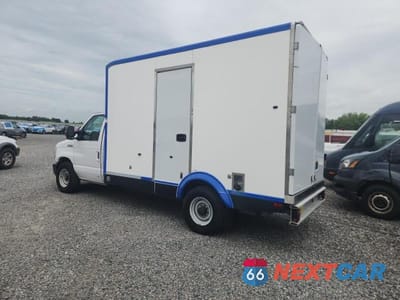 Drugie zdjęcie samochodu z przodu: 2023 FORD E350 REFRIGERATED BOX TRUCK VIN:1FDWE3FK8PDD14774 - miniatura