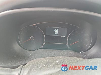 Zdjęcie 9 z 12 samochodu: 2017 KIA SOUL ! VIN:KNDJX3AA0H7482769 - miniatura