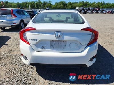 Zdjęcie 6 z 12 samochodu: 2017 HONDA CIVIC LX VIN:2HGFC2F59HH565128 - miniatura