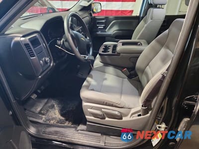 Zdjęcie 7 z 12 samochodu: 2017 CHEVROLET SILVERADO K1500 VIN:1GCVKNEH7HZ394826 - miniatura