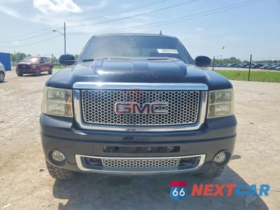 Piąte zdjęcie samochodu w środku: 2008 GMC NEW SIERRA K1500 DENALI VIN:2GTEK638X81243917 - miniatura
