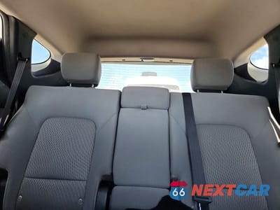 Zdjęcie 10 z 13 samochodu: 2017 HYUNDAI SANTA FE SPORT 2.4L VIN:5XYZT3LB7HG458539 - miniatura